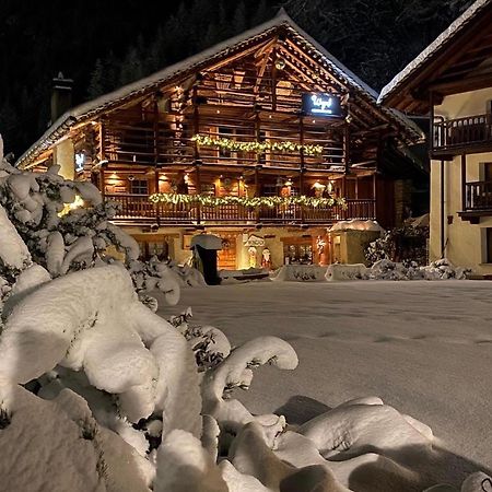 Wongade Hotel Gressoney-la-Trinité Buitenkant foto