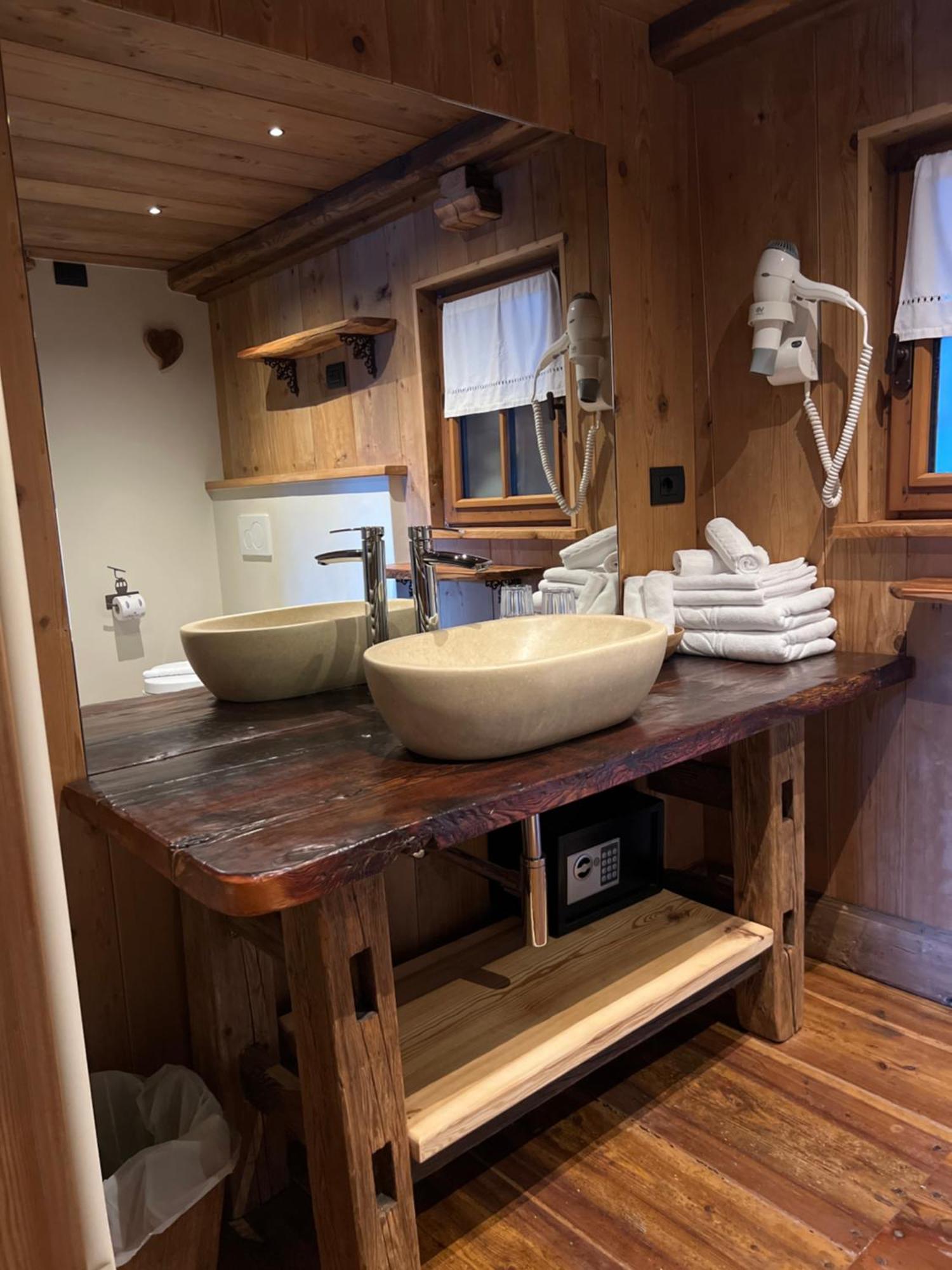 Wongade Hotel Gressoney-la-Trinité Buitenkant foto